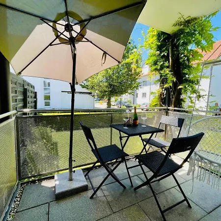 Ferien-Apartment Silberweide Mit Privatstrand Friedrichshafen Exterior photo