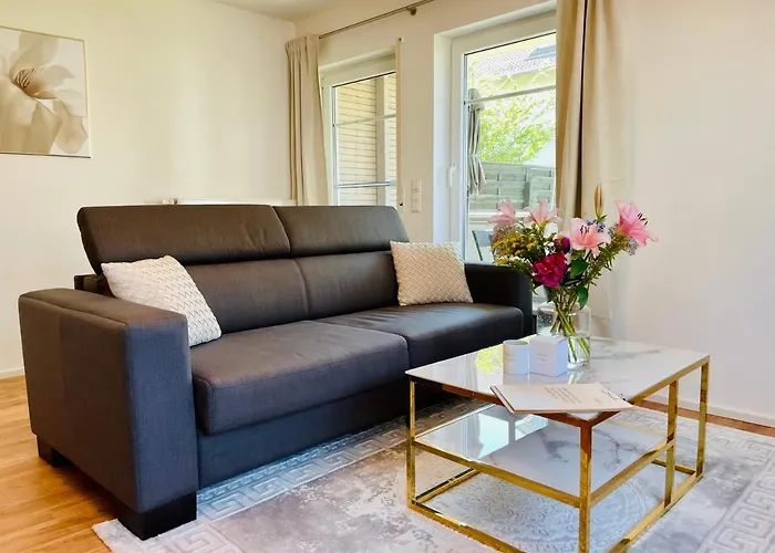 Ferien-Apartment Silberweide mit Privatstrand