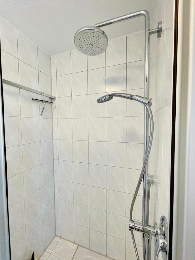 Ferien-apartment Silberweide Mit Privatstrand *