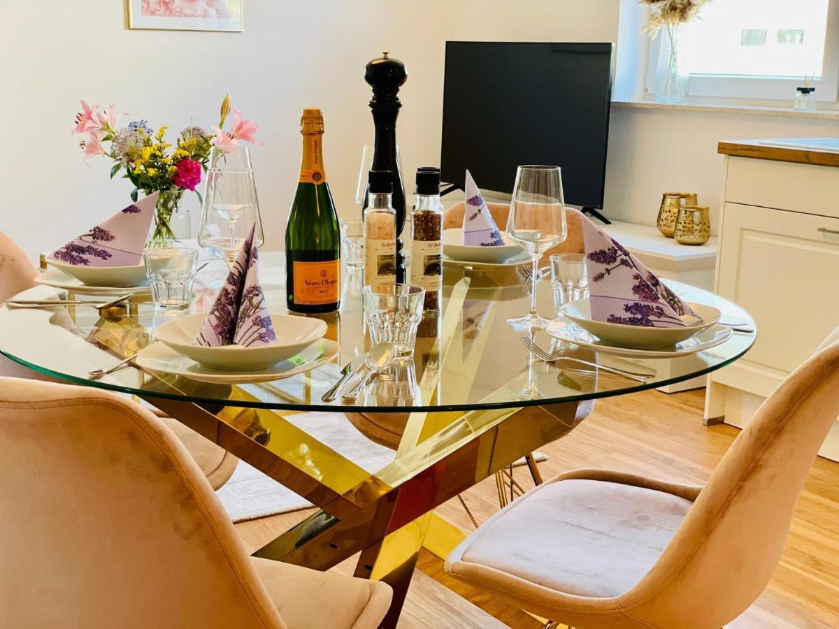 Ferien-apartment Silberweide Mit Privatstrand *