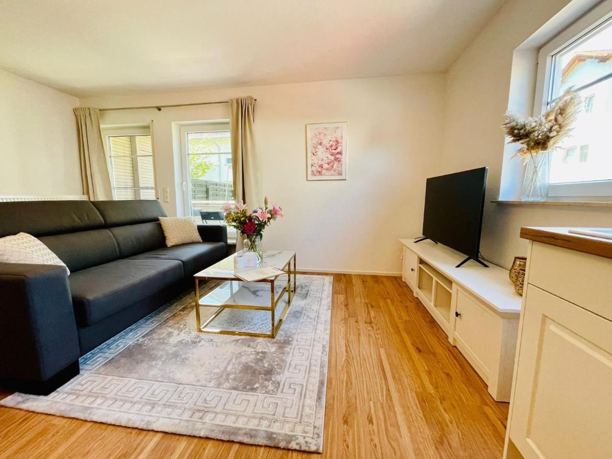 Ferien-apartment Silberweide Mit Privatstrand Friedrichshafen